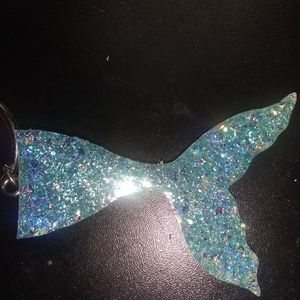 Glitter mermaid tail keychain